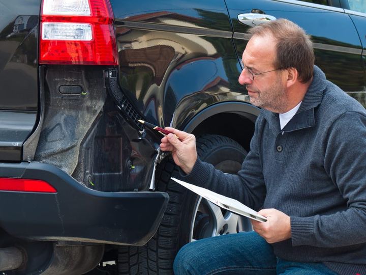 Persönlicher Kfz-Gutachter-Service in Düsseldorf